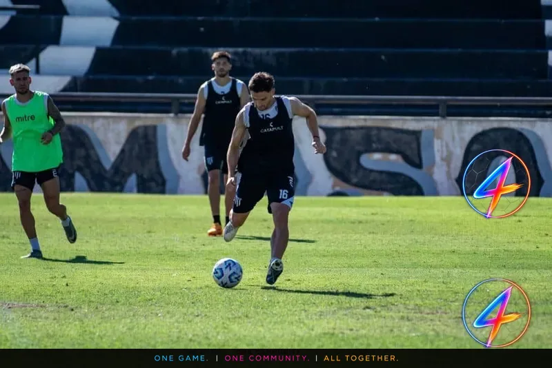Nicky Hayen schedules three friendlies and two open trainings for Genk