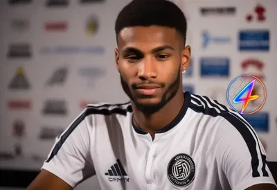Celtic win race for Arsenal‑linked teen keeper Warren Lyall