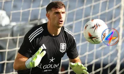 Emiliano Martinez urges Villa to end 30-year drought in Europa League final