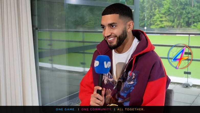 Ismael Saibari celebrates VP Player of the Year award