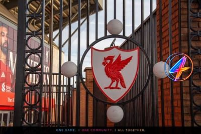 Salah ends £400k Liverpool deal early as Slot exits