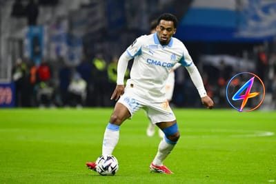 Quinten Timber Targets Premier League Move as Marseille Cuts Budget