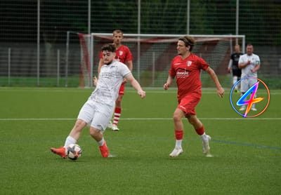 TSV Schwaben Augsburg Holds Narrow Lead Over SV Kirchanschöring